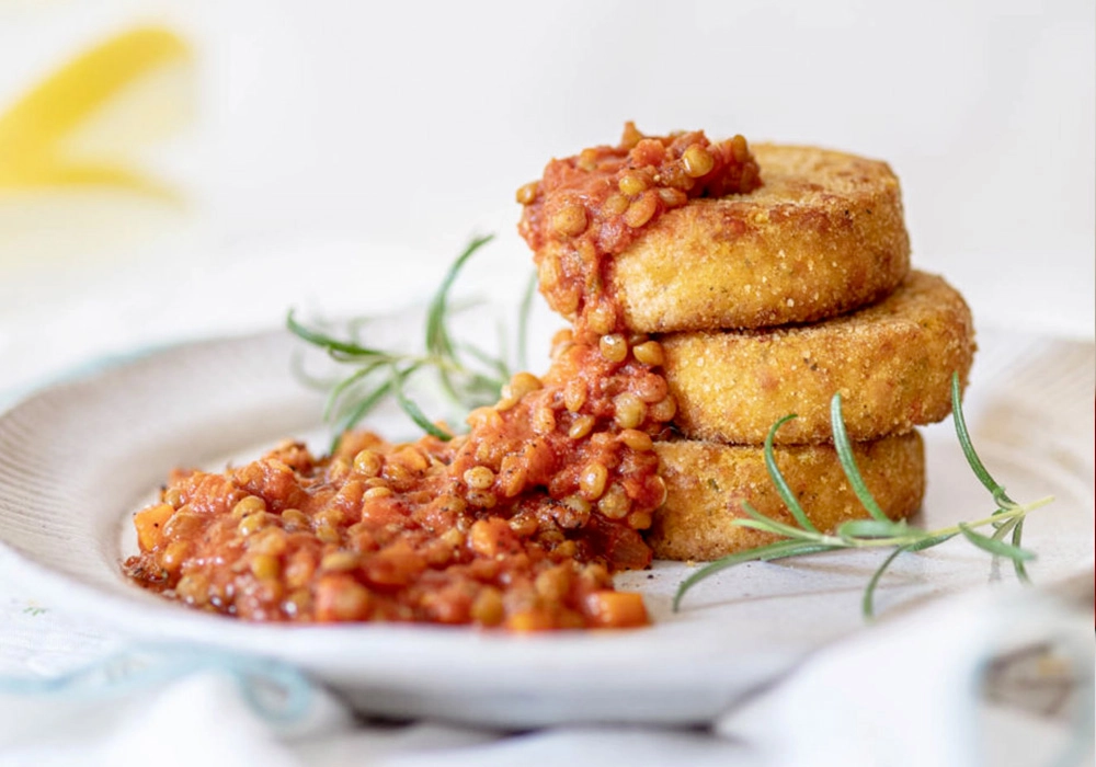 Mini burger zucca e carote con ragù di lenticchie alla bolognese